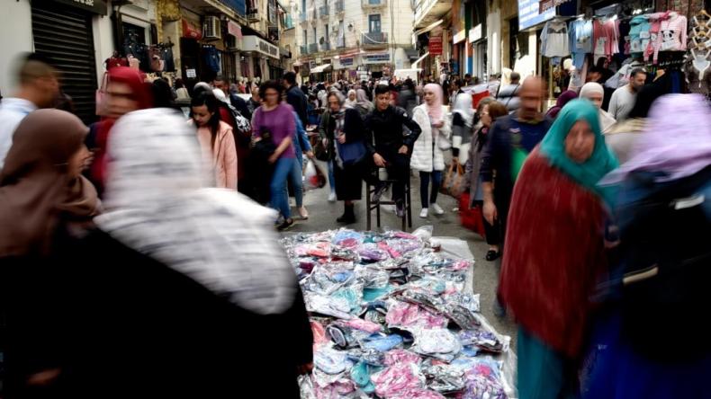 حجز 38 ألف لعبة تحمل رموزا وألوانا غير أخلاقية في السوق الجزائرية