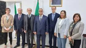 تعاون جزائري روسي لإنتاج الأدوية المضادة للسرطان