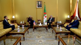 وزير العدل يستقبل السفيرة الأمريكية بطلب منها