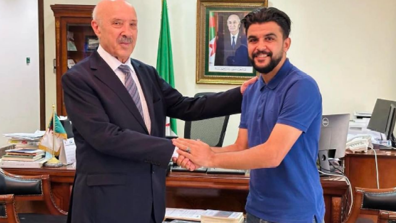 سفير الجزائر في قطر يستقبل ضحية اعتداء إيتو صامويل