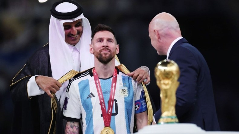 حملة أوروبية ضدّ “بشت” ميسي في كأس العالم.. الخارجية القطرية تردّ