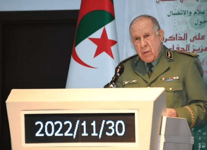 Le Général d’Armée Chanegriha préside un colloque sur l’information et la préservation de la mémoire