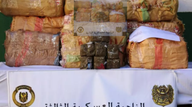 Mise en échec de tentatives d’introduction de plus de 5 quintaux de kif traité via les frontières avec le Maroc
