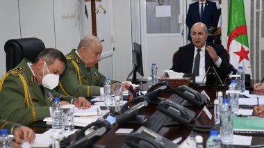 PHOTOS: le président Tebboune préside la réunion de travail périodique au MDN