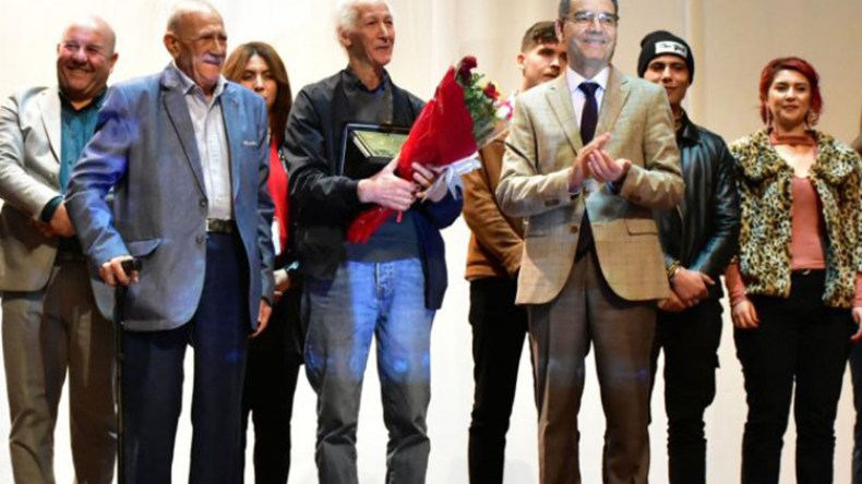 “أزمة المسرح الجزائري في التكوين وحان الوقت لفتح ملحقات للمعهد الوحيد”