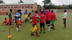 استدعاء 26 لاعبا ملغاشيا لـ “شان” الجزائر