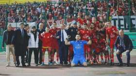 بلوزداد بطل الشتاء