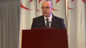 الوزير الأول يدعو إلى تشجيع المستثمرين في مجال السياحة