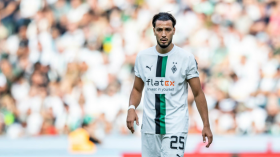 مدرب مونشنغلادباخ يعلّق على العروض التي تلقاها بن سبعيني