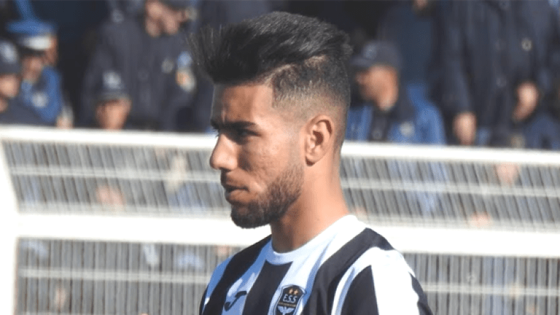 إدارة الوفاق واللاعب قندوسي يُوضّحان