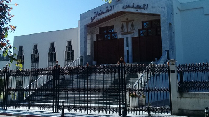 أشقاء يخطفون فلاحا من حقله ويعذبونه في سكيكدة