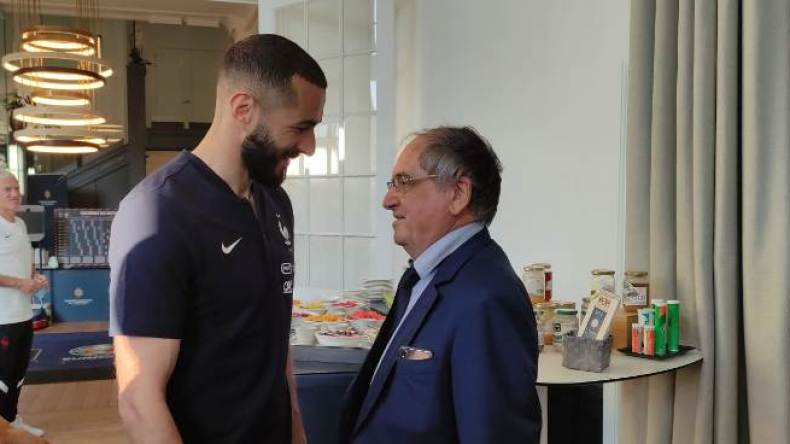 لوغرايت يُكذّب بن زيمة