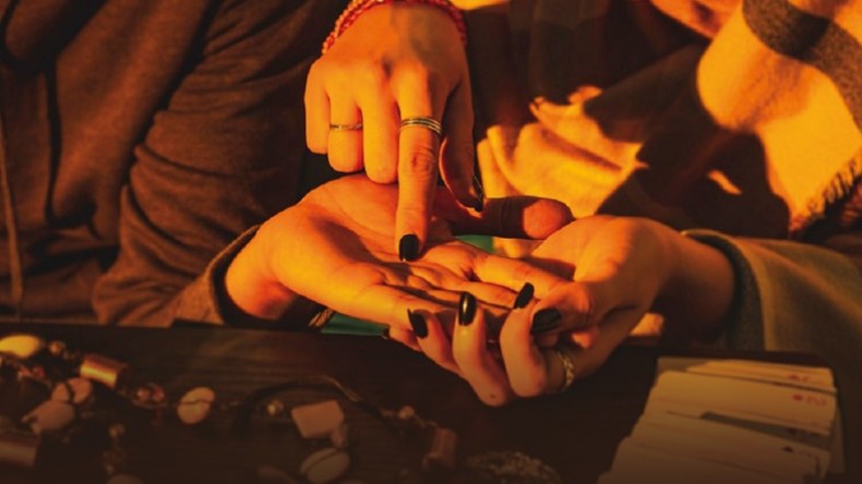 زوجات يفشلن في استعادة مشاعر الشريك واهتمامه