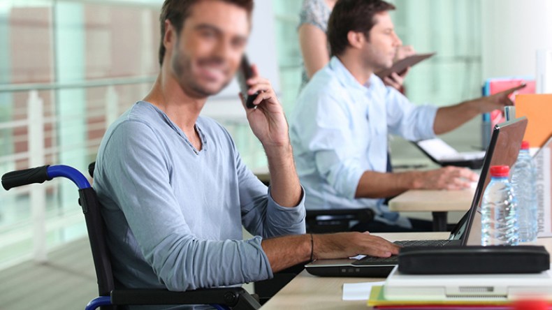 إدماج الأشخاص ذوي الإعاقة في مكان العمل