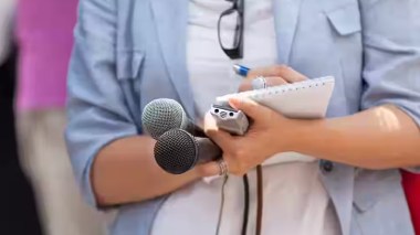 Algeria: “Applying Penal Code Against Anyone Who Insults Journalists”