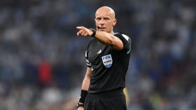 الحكم البولندي يعترف بارتكابه أخطاء في نهائي المونديال