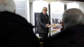 عميد مسجد باريس: كنت ضحية تجسّس باستعمال برنامج “بيغاسوس”