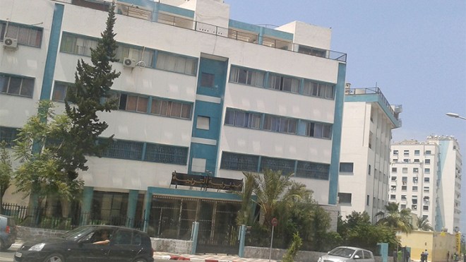 “تجاوزات في تجديد عقود أساتذة بوهران”