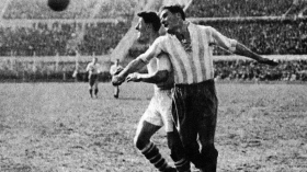 أفراح في الأورغواي وأزمة دبلوماسية مع الأرجنتين