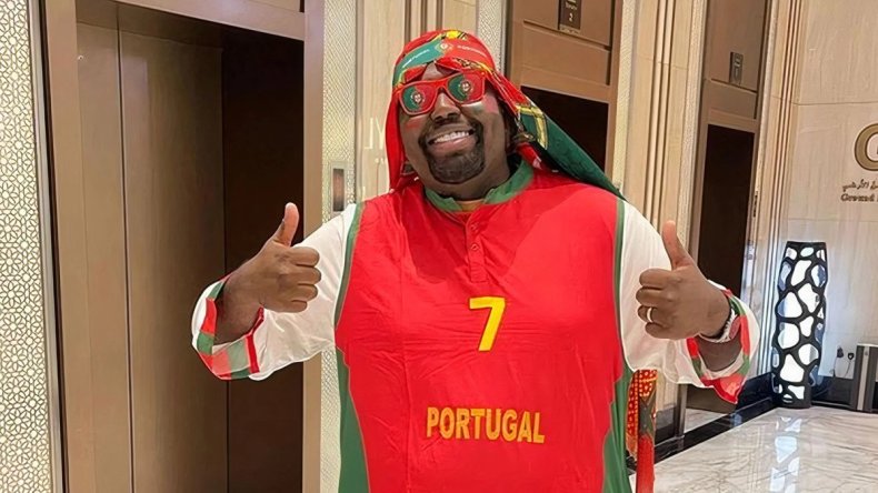 “المشجع المنحوس” يريد إضافة المنتخب الفرنسي إلى قائمة ضحاياه!