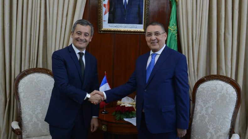 وزير الداخلية يستقبل نظيره الفرنسي  