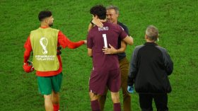 صحف إسبانيا تسخر من إنريكي بسبب الـ 1000 ركلة جزاء