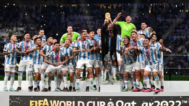 البرازيل سيحتفظ بالصدارة وبطل العالم الأرجنتين سيقفز للمركز الثاني