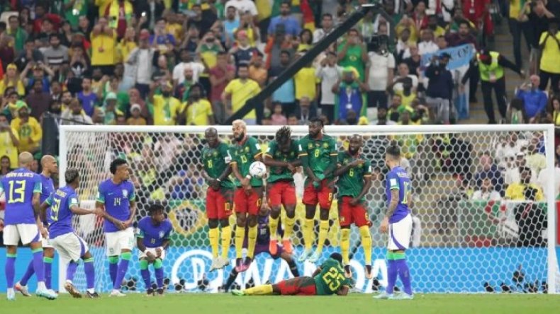 الكاميرون تغادر المونديال من الدور الأول