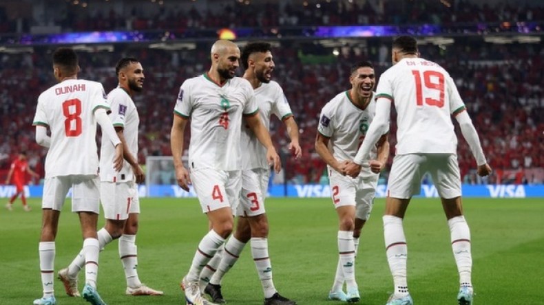 إسبانيا تواجه فريق الأمم المتحدة.. صحف مدريد تثير غضبا في المغرب