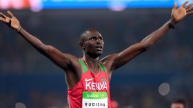 نجم أولمبي وعالمي في ألعاب القوى ينجو من الموت برّا وجوّا