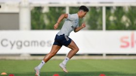 رونالدو يتدرب في مركز هذا النادي