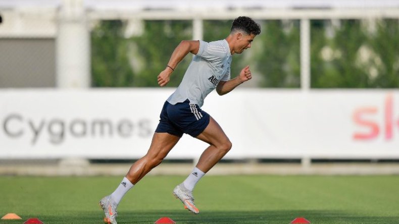 رونالدو يتدرب في مركز هذا النادي