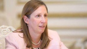 دبلوماسية أمريكية تُجيد الروسية سفيرة لواشنطن بموسكو