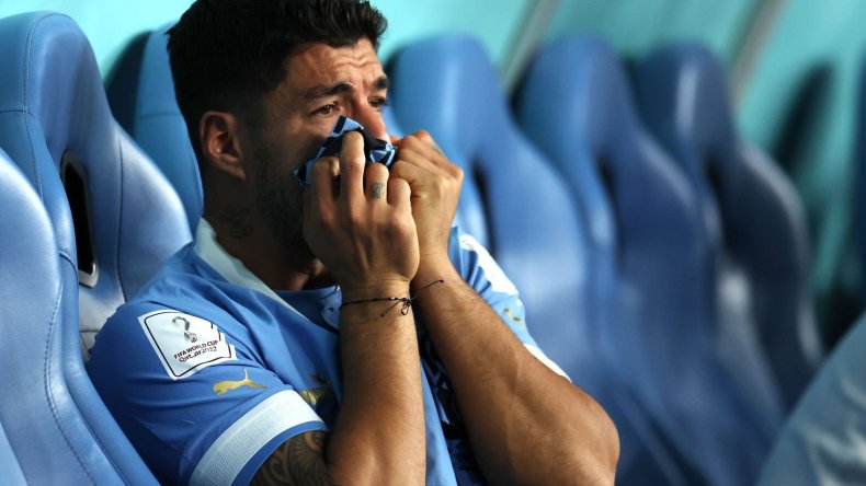 سواريز يفتح النار على “الفيفا”