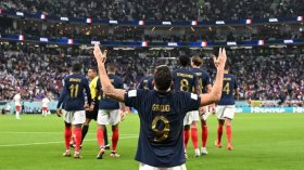 بطل العالم يمرّ بِلا عناء ومبابي هدّافا مُؤقّتا