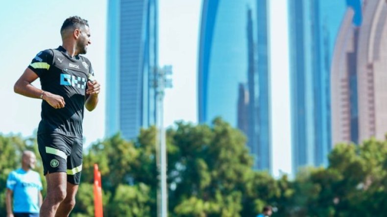 بِالفيديو: محرز يعود إلى أجواء التدريبات