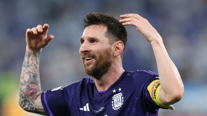 بِالفيديو: ميسي وجماهير الكرة في البنغلاديش.. ذكريات “جانيتو”!