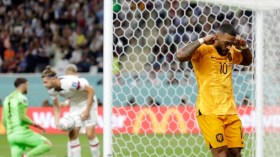 هولندا أوّل مُتأهّل لِربع نهائي المونديال