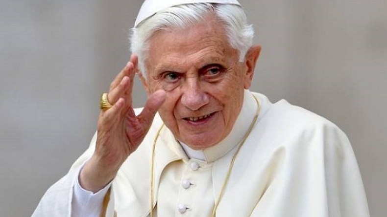 خطيئة لا يغفرها المسلمون لبنديكت السادس عشر