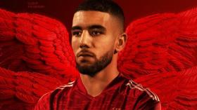 أحمد قندوسي ثاني جزائري يلعب للنادي الأهلي المصري