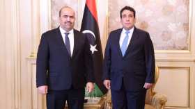 رئيس المجلس الرئاسي في ليبيا يستقبل سفير الجزائر