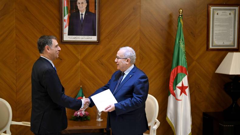 سفيران أجنبيان جديدان في الجزائر