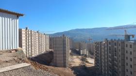 عدل: توزيع كل السكنات التي هي قيد الإنجاز قبل نهاية السنة