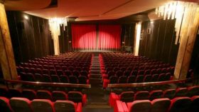 وزارة الثقافة تطلق مزايدة لاستغلال قاعات السينما في 9 ولايات