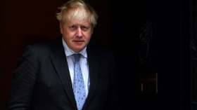 Boris Johnson dit être “menacé” par Poutine avec un missile