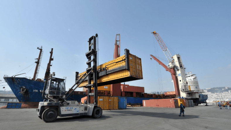 مسؤول: صادرات الجزائر خارج المحروقات زادَت بـ36 بالمئة وشملت 147 دولة