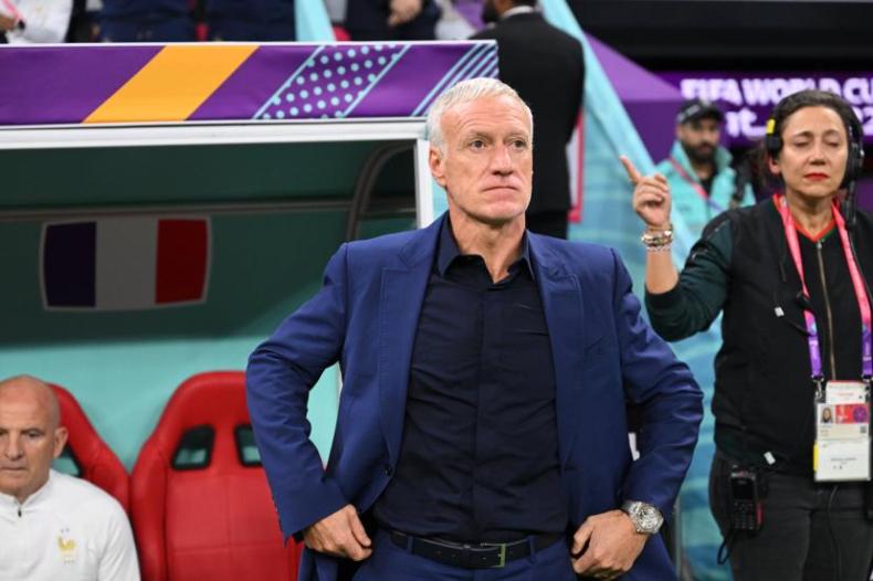 Deschamps prolonge jusqu’en 2026 à la tête des Bleus