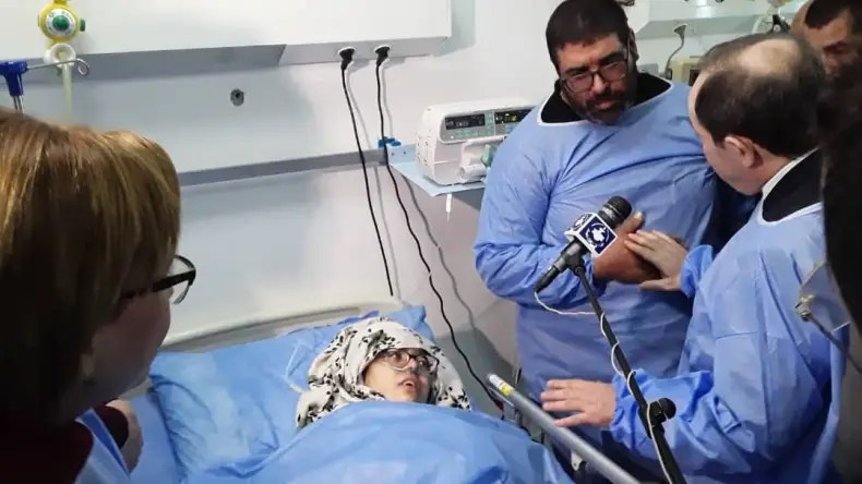 Belabed et Krikou au chevet de l’enseignante agressée par un élève à Batna