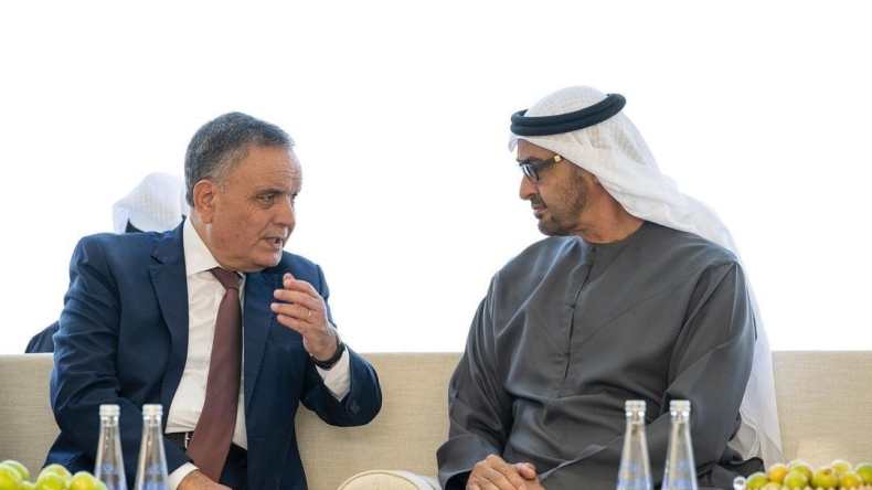 الرئيس تبون يوجّه رسالتين خطيّتين لرئيس الإمارات وأمير قطر