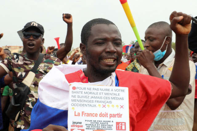 Le Burkina Faso demande le départ de l’ambassadeur de France